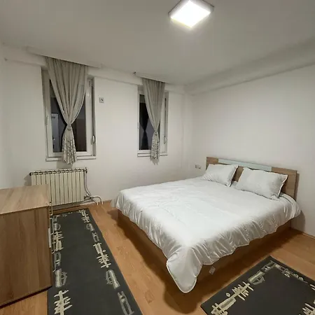 Nikolovi Skopje
