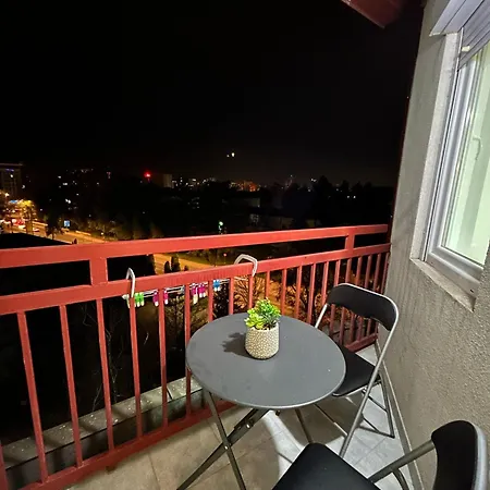 Nikolovi Apartment *