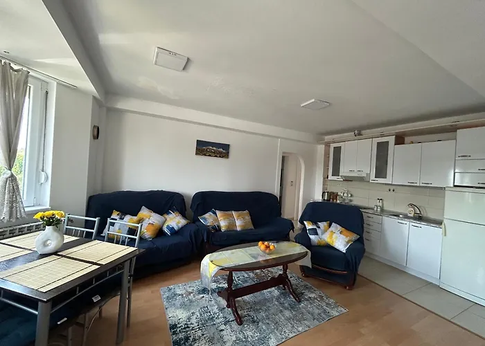 Nikolovi Апартаменти Скоп'є